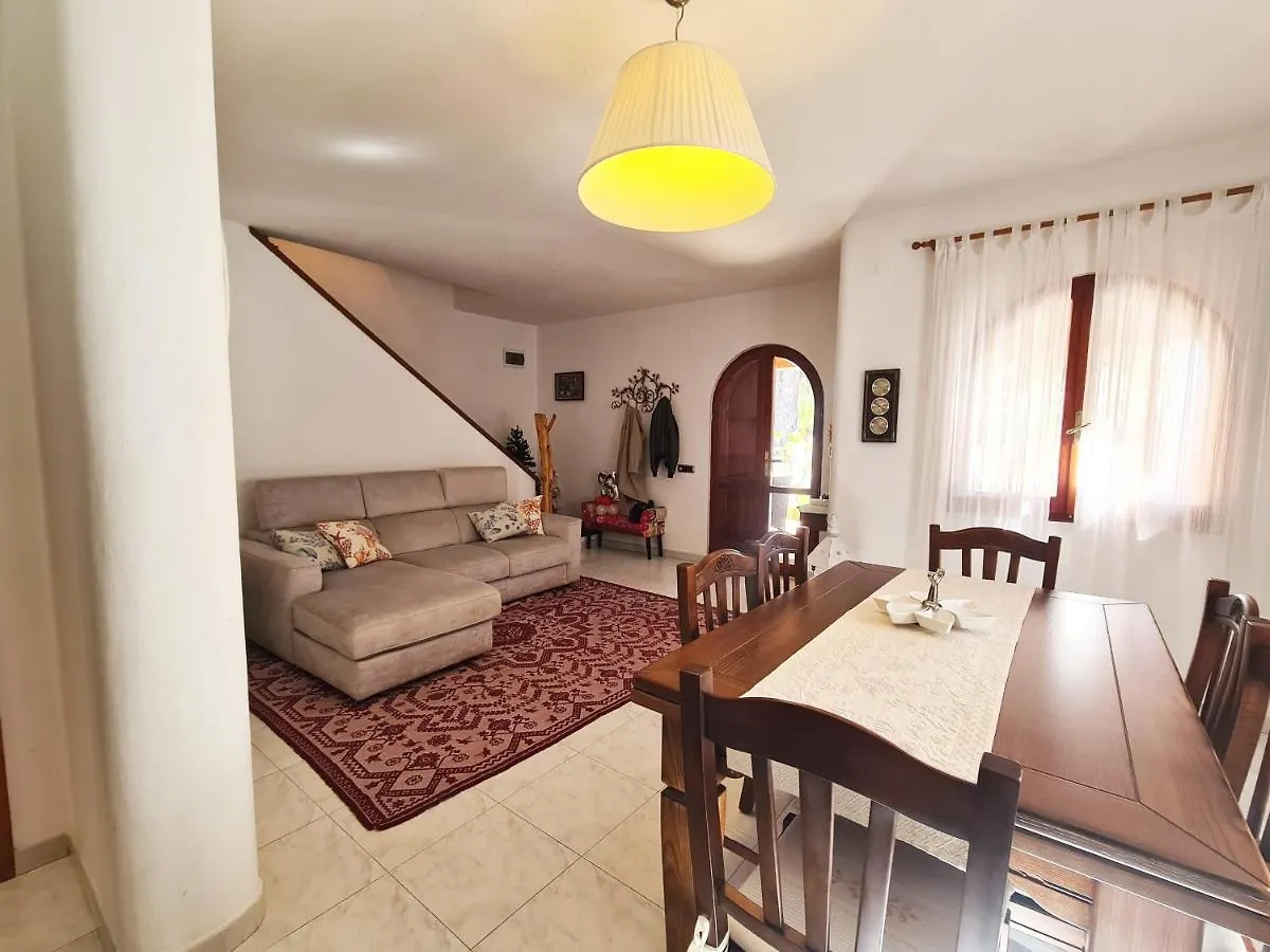 Villa Monica Capitana Feriehus