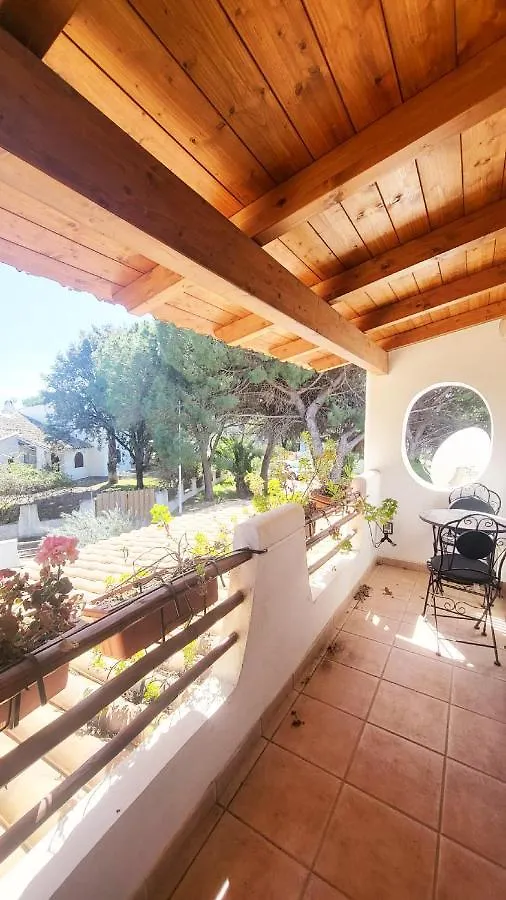 Villa Monica Capitana 0*,